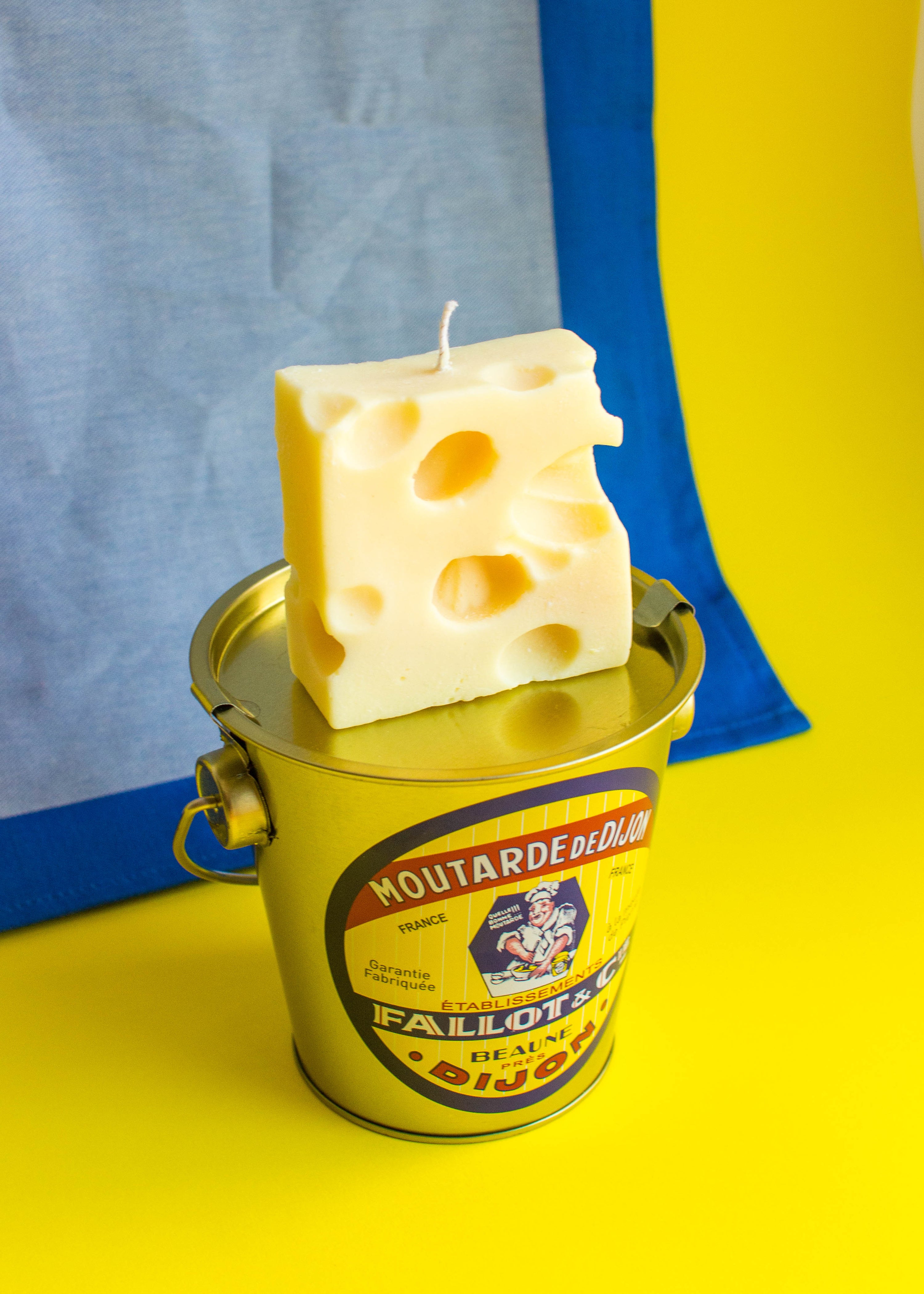 Gruyère Candle