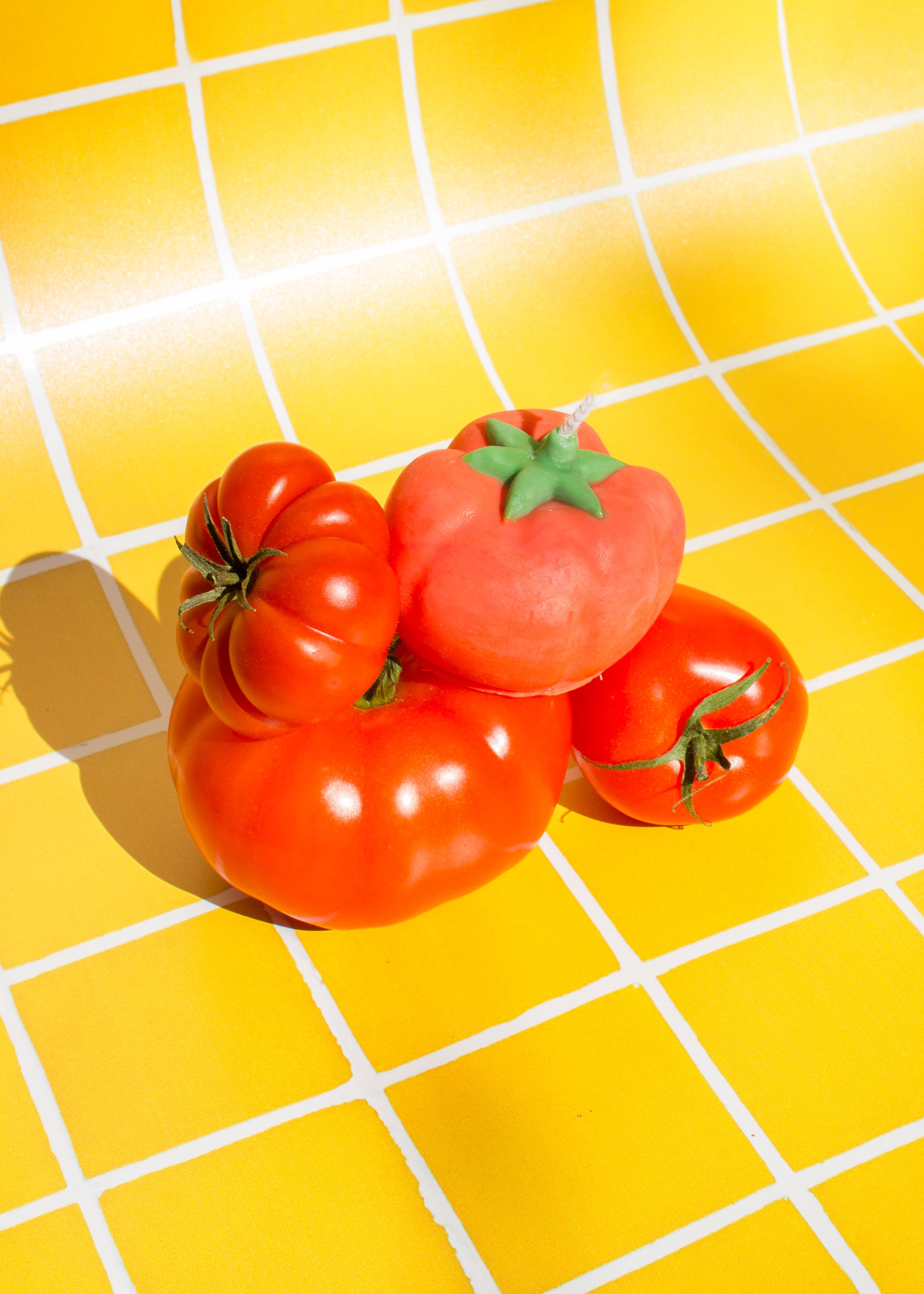 Ripe Tomato Candle