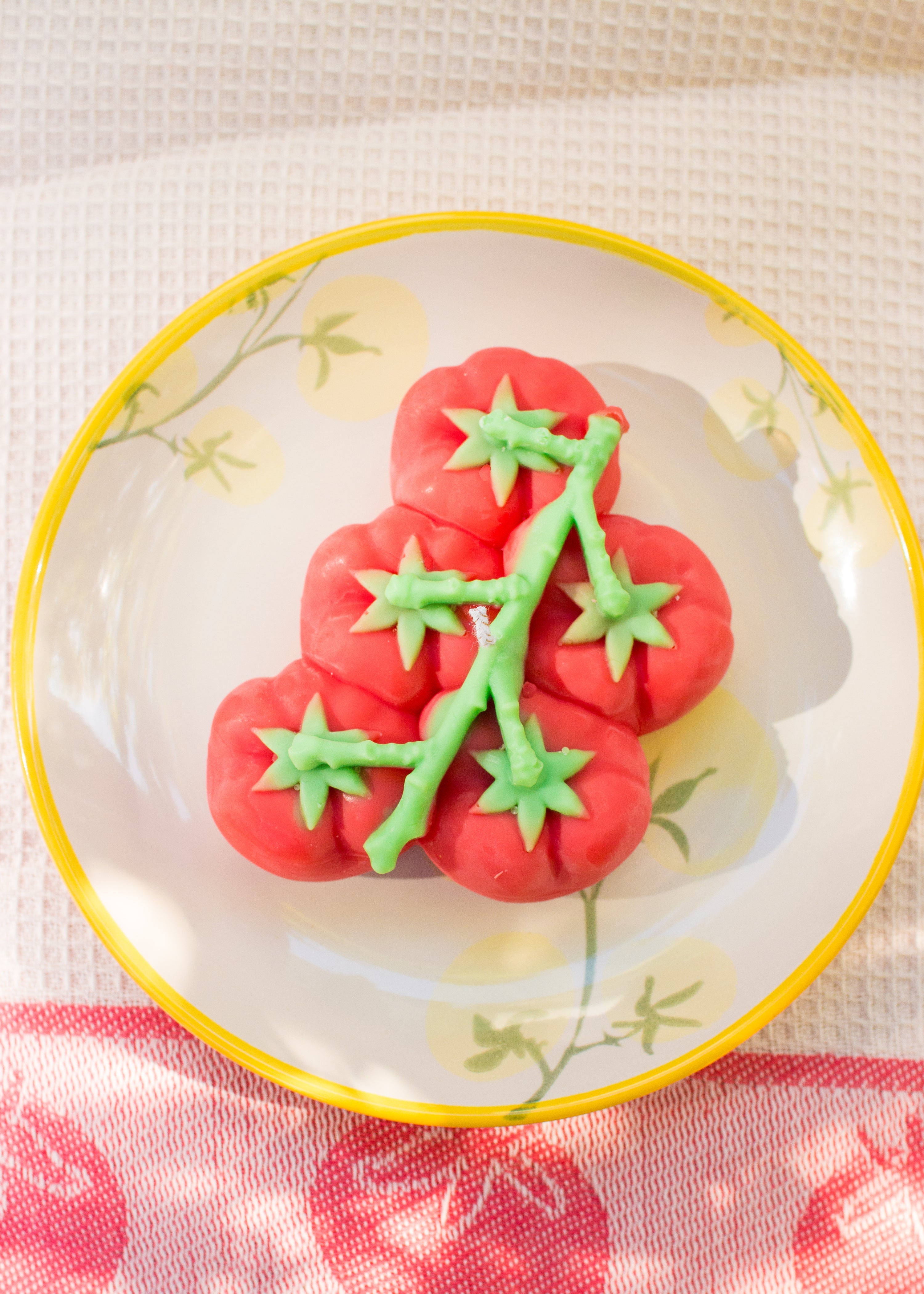 Cherry Tomato Candle