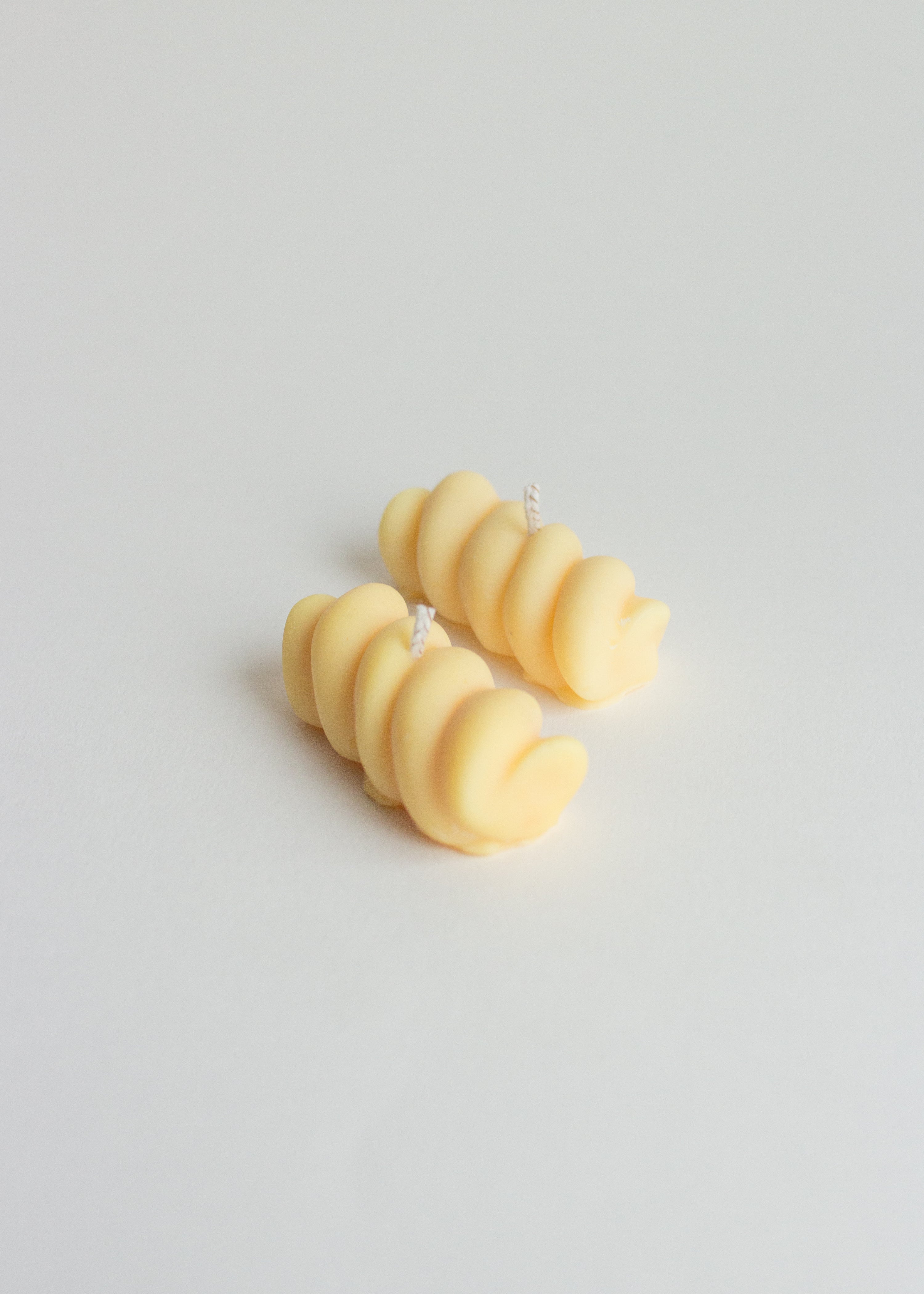 Rotini Duo Candles